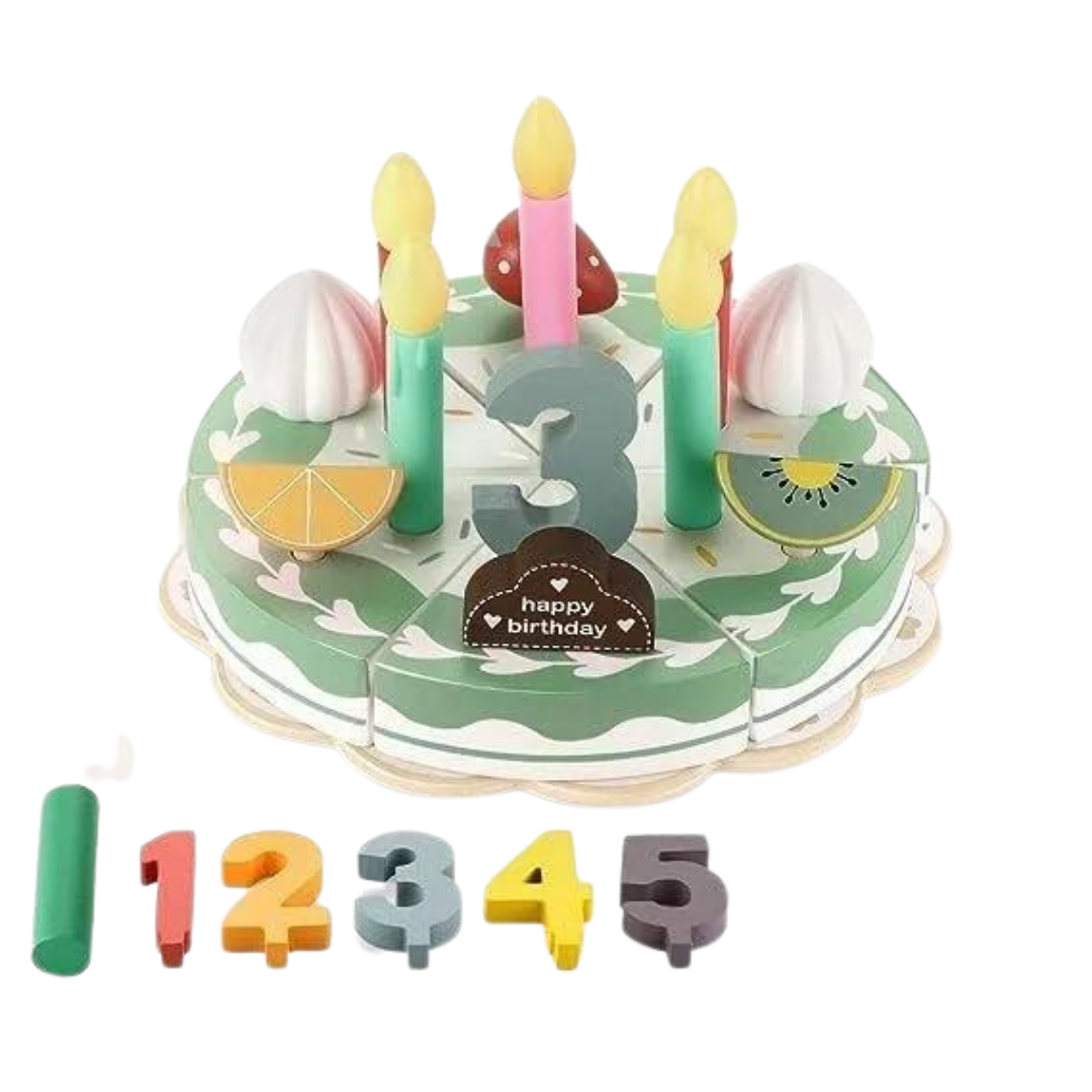 Bolo de Aniversário em Madeira Montessori — Bem Chegado